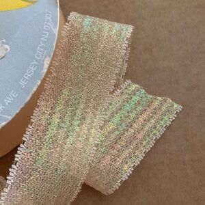 Vintage Metallic Flat Lace Ribbon Peach iridescent